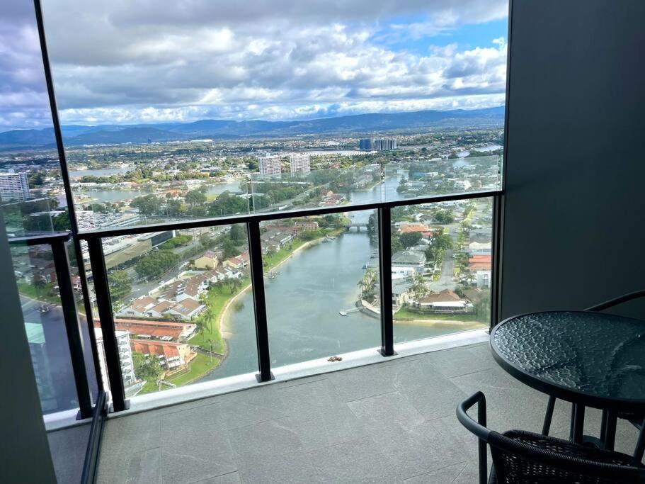 Stunning Riverview 1Bedroom Serviced Apt 黄金海岸 外观 照片